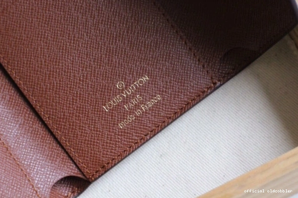 Official oldcobbler LOUIS VUITTON VICTORINE WALLET 0805